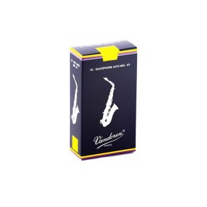Vandoren Traditional Alto Saxophone Reeds, 3